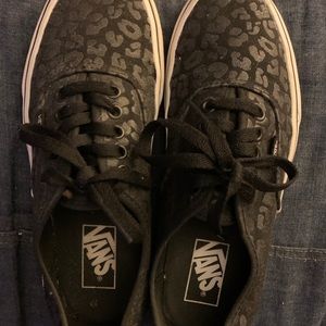 Vans Black Leopard